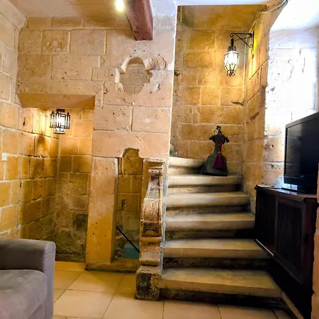 Apartament The G-house *