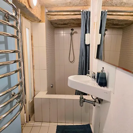 The G-house Valletta